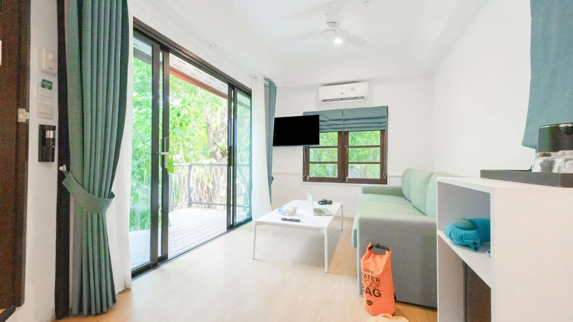 Hotel Lub D Koh Tao Tanote Bay Station touristique
